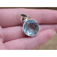 Echt zilveren hanger met topaas 